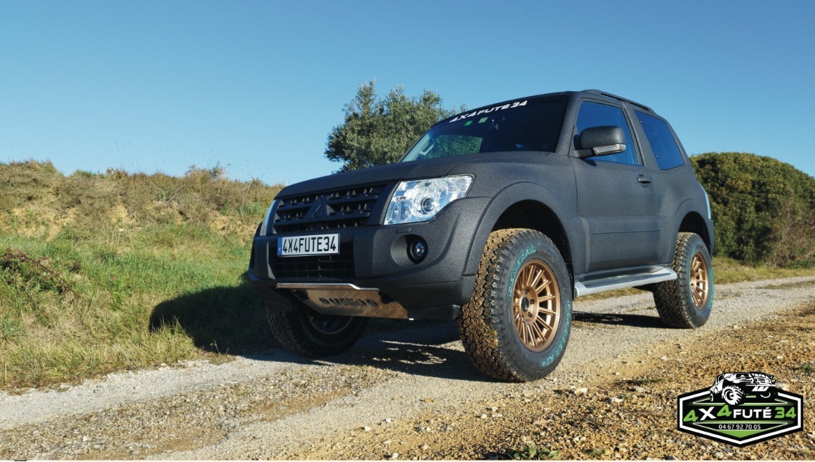 Mitsubishi Pajéro IV 3.2 DID 16V TURBO Raptor full black